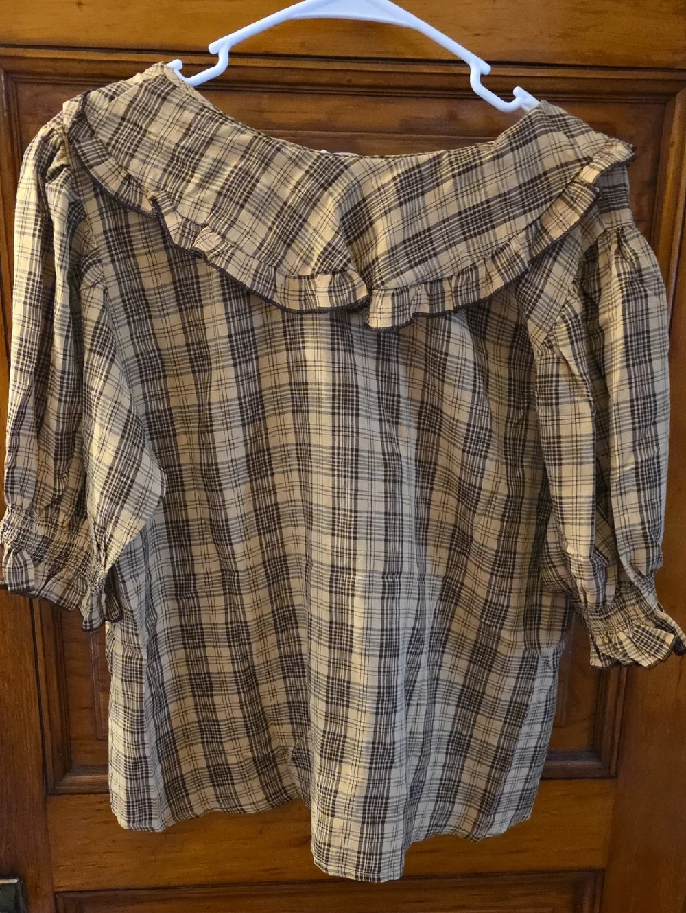 EASEL Ruffled Plaid V-Neck Top - Picture 6 of 7